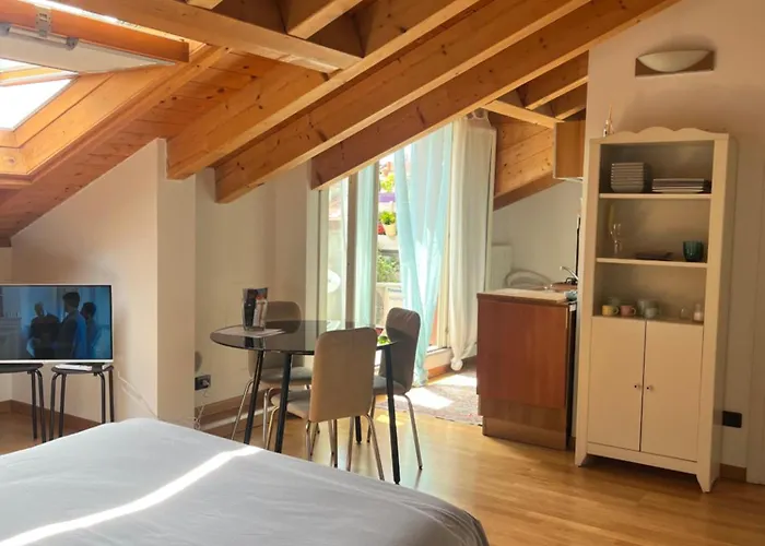 Panoramic St Anna Apartment *